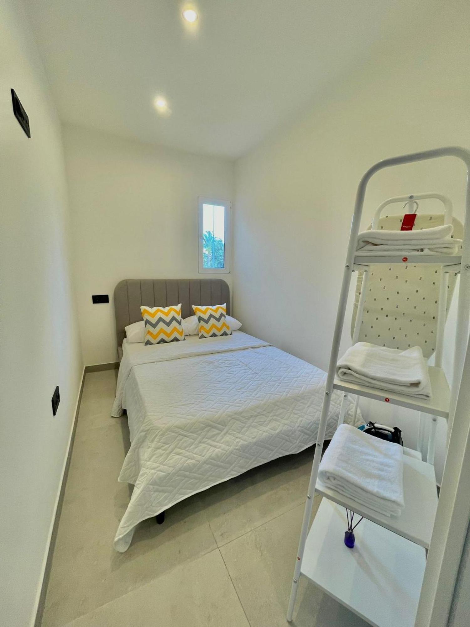 Palm Beach Rentals Alicante Exterior photo